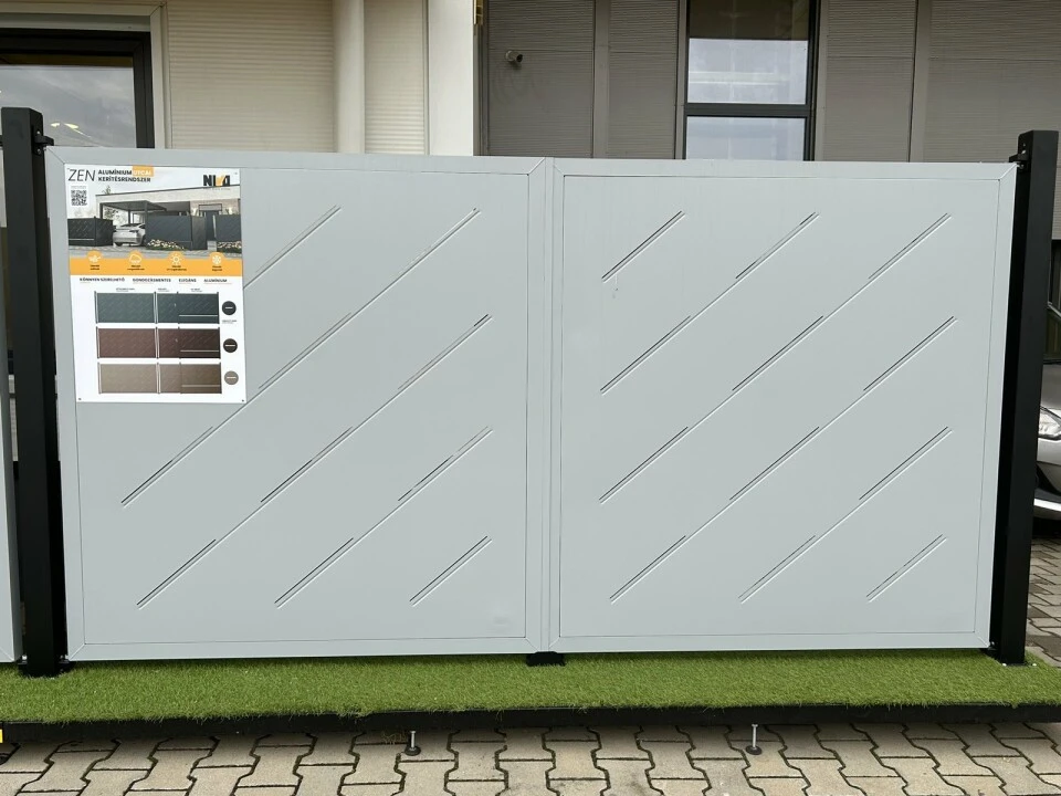 Double leaf gate