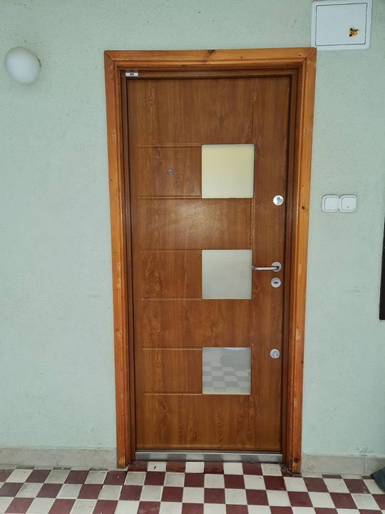 Nivo Security Entrance Door Plus M3G1 Golden Oak